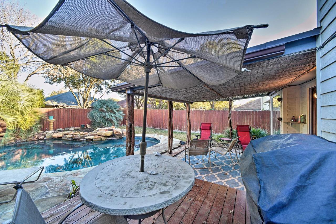 Peaceful San Antonio Oasis With Private Pool And Grill Villa Exterior photo