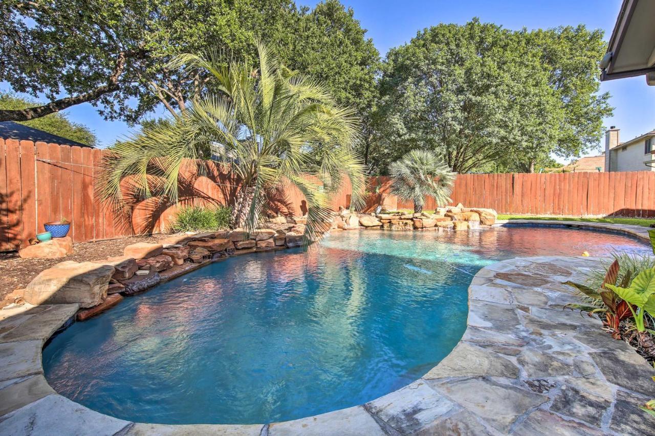 Peaceful San Antonio Oasis With Private Pool And Grill Villa Exterior photo